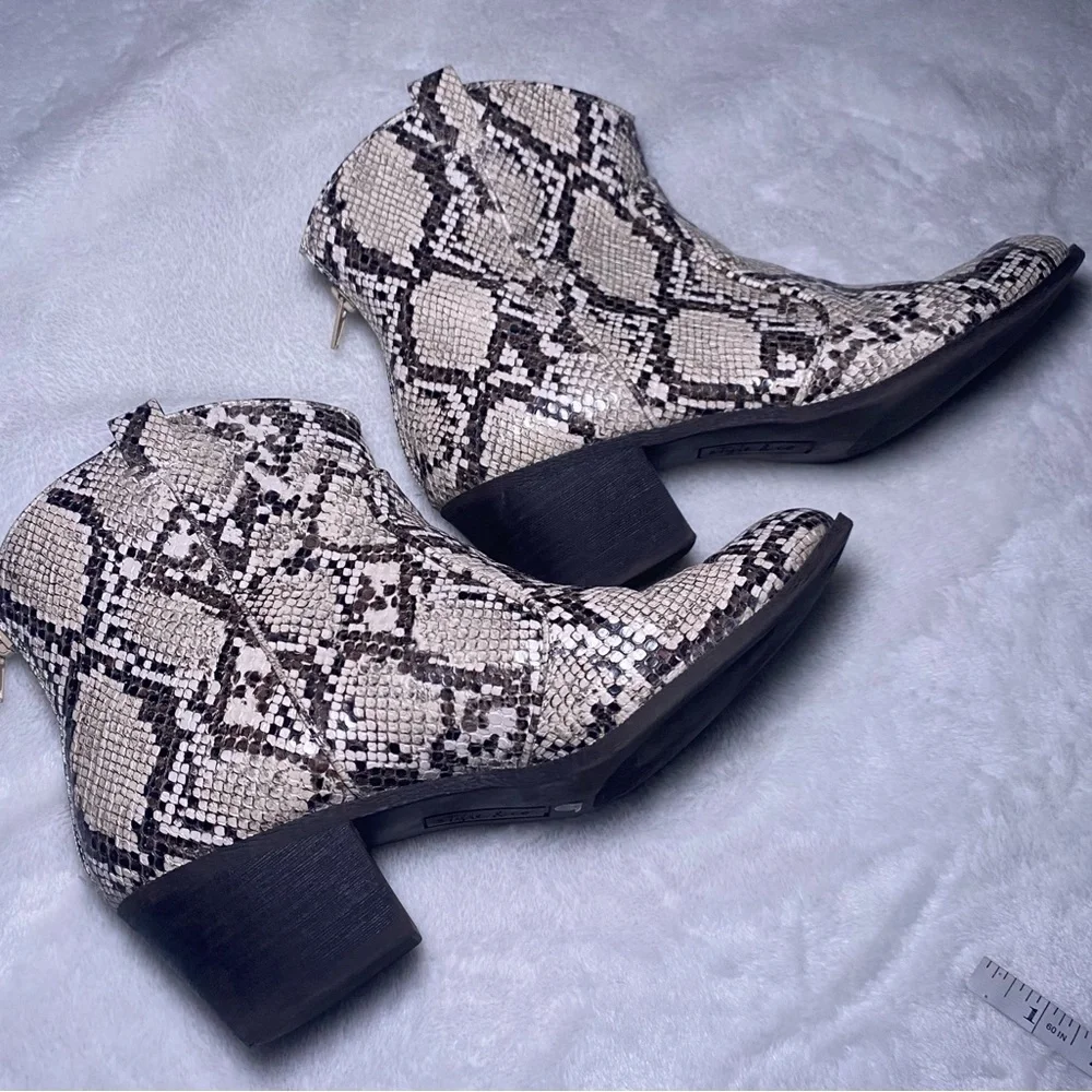 Style & Co. MyKenna Western Snakeskin Ankle Booties Size 9